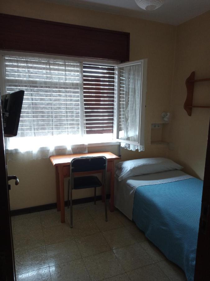 Pension Los Pinos ヒホン エクステリア 写真